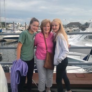 Meet your Posher, Maggie